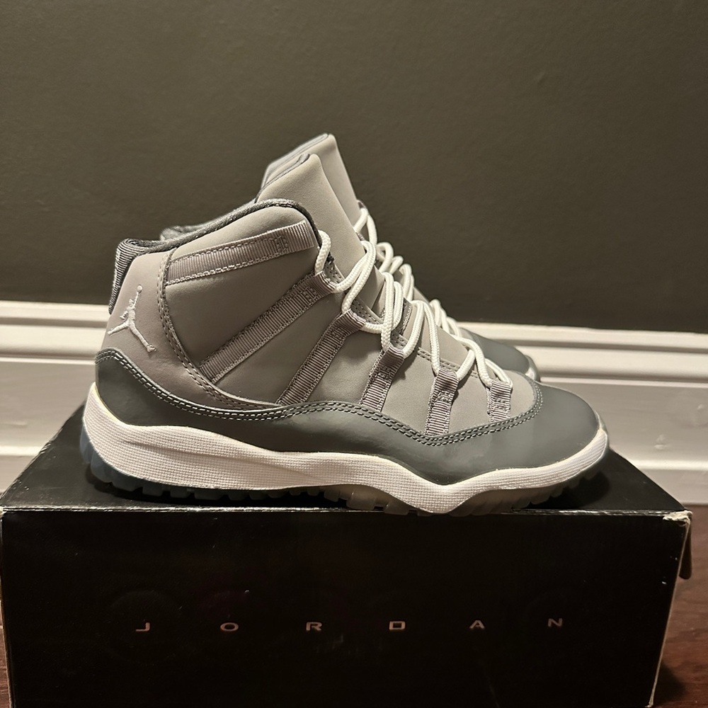 Air Jordan Retro 11 | Kids SZ 3 | Worn Once